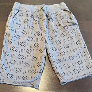 Tea Collection Gray Patterned Kids Shorts